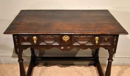 17TH CENTURY OAK SINGLE DRAWER SIDE TABLE - ADDITIONAL PHOTO 1
