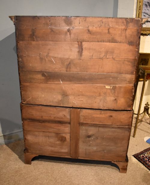 18TH CENTURY MAHOGANY FRONTED COTTAGE CHEST - ADDITIONAL PHOTO 8