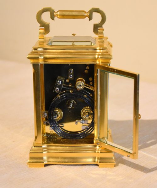A STRIKING CARRIAGE CLOCK - ADDITIONAL PHOTO 2