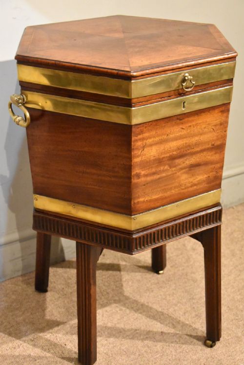 18TH CENTURY MAHOGANY HEXAGONAL WINE COOLER - ADDITIONAL PHOTO 2