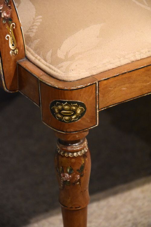 19TH CENTURY SATINWOOD PAINTED SOFA - ADDITIONAL PHOTO 5