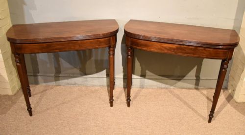 pair of george iii mahogany tea tables - CATEGORY: ANTIQUE TABLES - DATED GEORGIAN