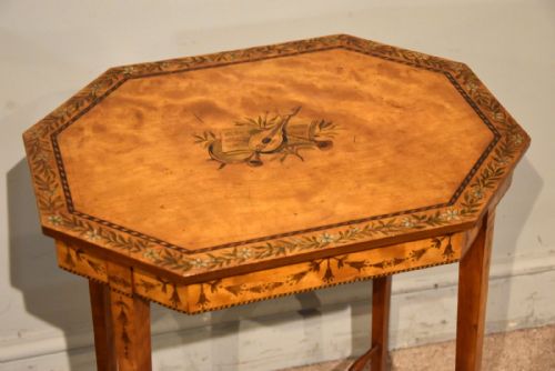 19TH CENTURY GILLOWS SATINWOOD PAINTED TABLE - ADDITIONAL PHOTO 4