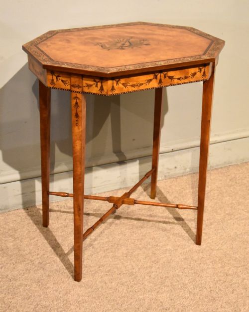 19TH CENTURY GILLOWS SATINWOOD PAINTED TABLE - ADDITIONAL PHOTO 5