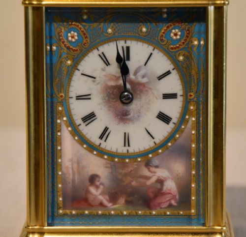 A PORCELAIN MOUNTED CARRIAGE CLOCK - ADDITIONAL PHOTO 5
