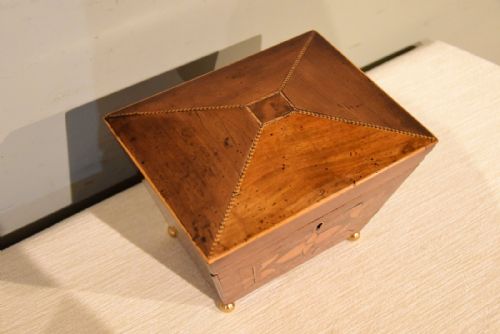 REGENCY MAHOGANY TEA CADDY - ADDITIONAL PHOTO 4