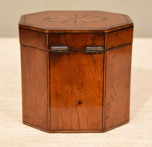 LATE 18TH CENTURY MAHOGANY TEA CADDY - ADDITIONAL PHOTO 7