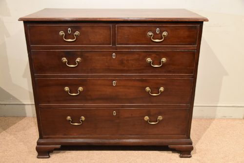 george iii mahogany chest of drawers - CATEGORY: ANTIQUE CHEST OF DRAWERS - DATED 19TH CENTURY