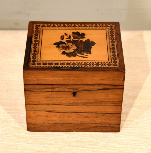 rosewood and sycamore tunbridge ware tea caddy - CATEGORY: ANTIQUE BOXES - DATED 19TH CENTURY