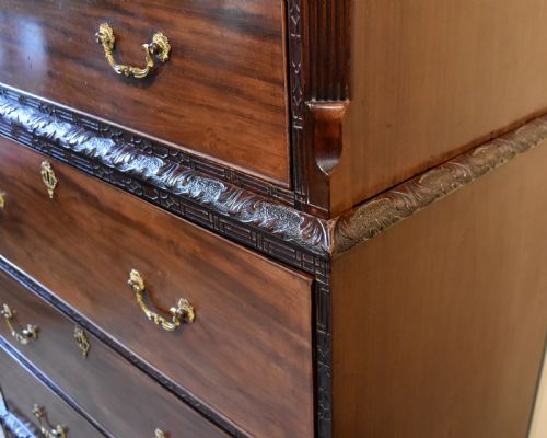 MID 18TH CENTURY MAHOGANY CARVED CHEST ON CHEST - ADDITIONAL PHOTO 5