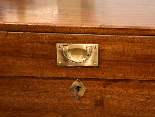 A LARGE CAMPHOR WOOD CAMPAIGN CHEST - ADDITIONAL PHOTO 6