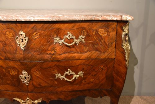18TH CENTURY FRENCH KINGWOOD BOMBE FRONTED COMMODE - ADDITIONAL PHOTO 7