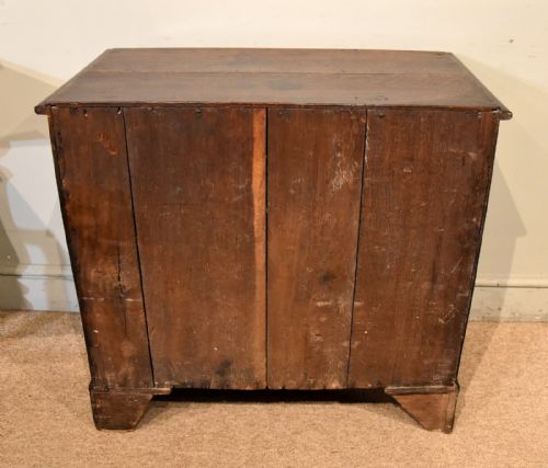 GEORGE III COUNTRY OAK CHEST OF DRAWERS - ADDITIONAL PHOTO 7
