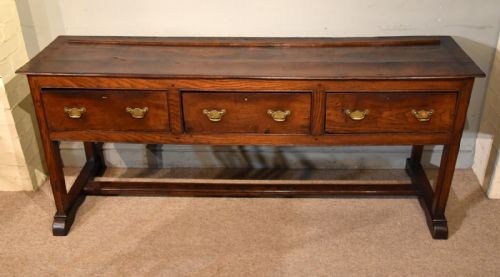 MID 18TH CENTURY OAK DRESSER BASE - ADDITIONAL PHOTO 2