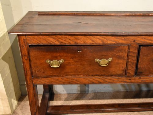 MID 18TH CENTURY OAK DRESSER BASE - ADDITIONAL PHOTO 6
