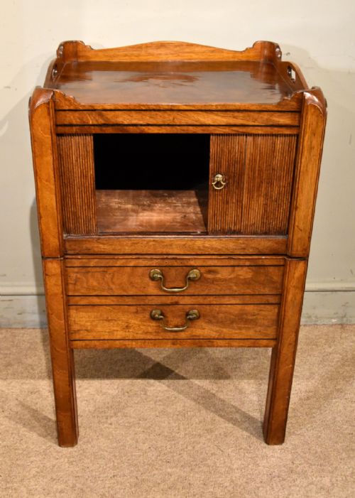 18TH CENTURY MAHOGANY BEDSIDE COMMODE - ADDITIONAL PHOTO 4