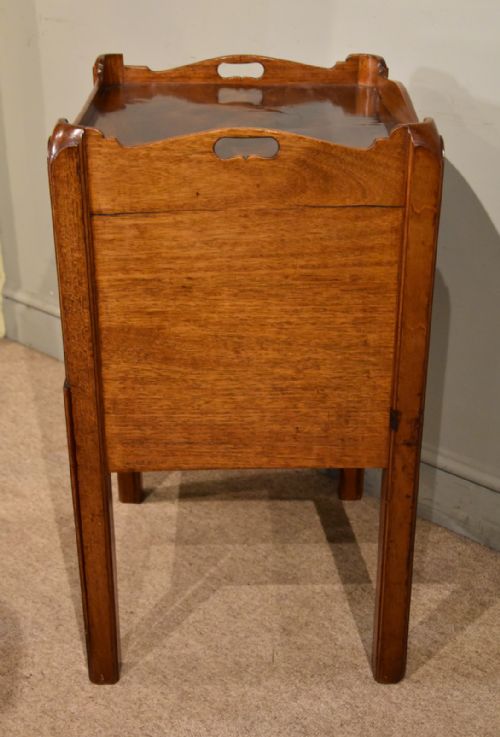 18TH CENTURY MAHOGANY BEDSIDE COMMODE - ADDITIONAL PHOTO 5