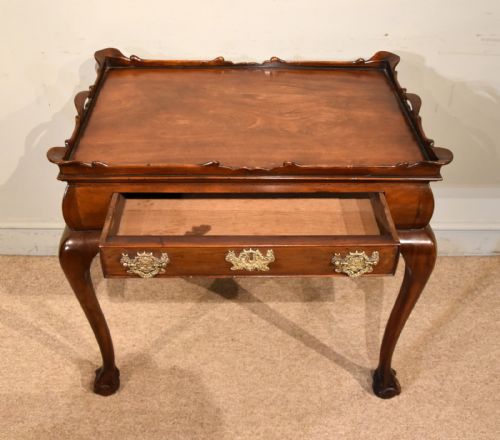 18TH CENTURY MAHOGANY SILVER TABLE - ADDITIONAL PHOTO 2