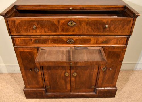 MID 18TH CENTURY WALNUT COLLECTORS DESK - ADDITIONAL PHOTO 5
