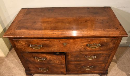 FRENCH PROVINCIAL CHERRY WOOD CHEST COMMODE - ADDITIONAL PHOTO 3