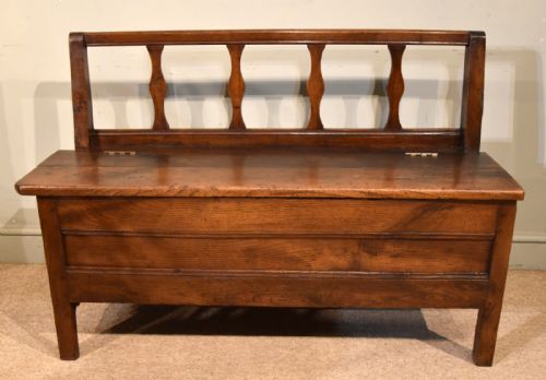 MID 19TH CENTURY FRENCH CHESTNUT BENCH - ADDITIONAL PHOTO 1