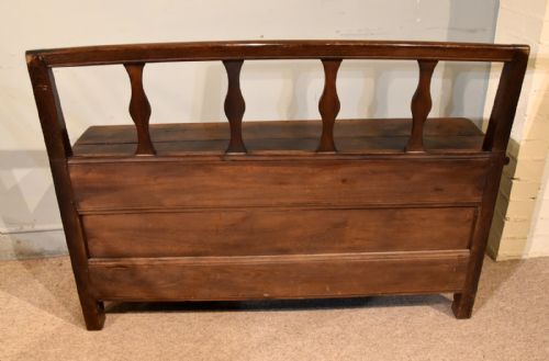 MID 19TH CENTURY FRENCH CHESTNUT BENCH - ADDITIONAL PHOTO 6