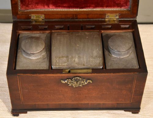 18TH CENTURY MAHOGANY AND EBONY TEA CHEST - ADDITIONAL PHOTO 3