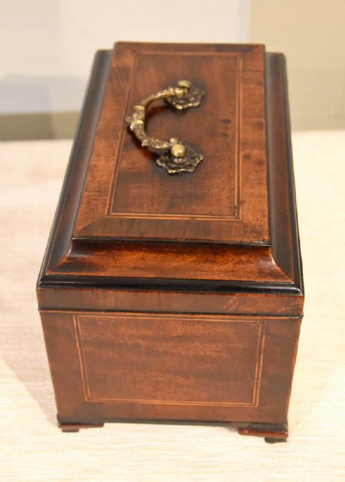 18TH CENTURY MAHOGANY AND EBONY TEA CHEST - ADDITIONAL PHOTO 7