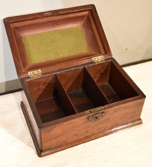 18TH CENTURY MAHOGANY TEA CADDY CHEST - ADDITIONAL PHOTO 4