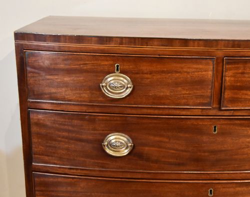 REGENCY MAHOGANY BOW FRONTED CHEST OF DRAWERS - ADDITIONAL PHOTO 5