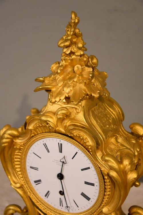 ENGLISH GILT BRONZE MANTEL TIMEPIECE - ADDITIONAL PHOTO 6