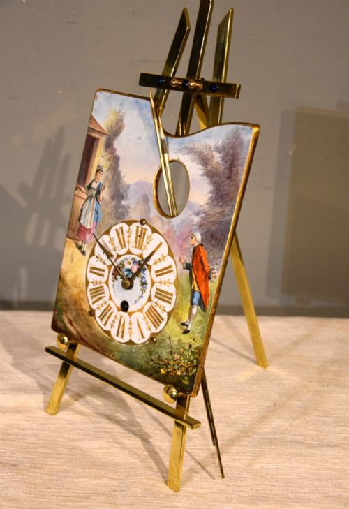 FRENCH PORCELAIN MANTEL CLOCK OF ARTISTS PALETTE - ADDITIONAL PHOTO 2