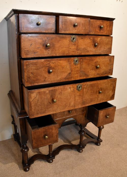 QUEEN ANNE WALNUT CHEST ON STAND - ADDITIONAL PHOTO 4