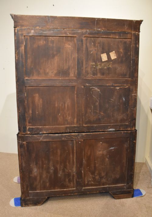 LATE 18TH CENTURY MAHOGANY OVAL MAHOGANY LINEN PRESS - ADDITIONAL PHOTO 8