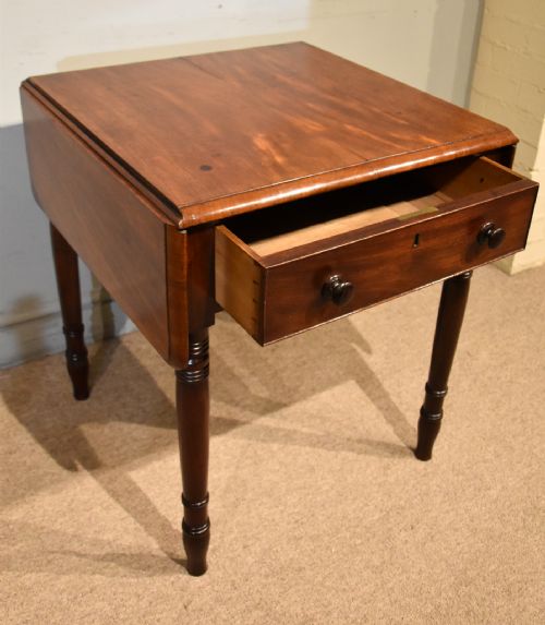 WILLIAM IV MAHOGANY PEMBROKE SUPPER TABLE - ADDITIONAL PHOTO 7