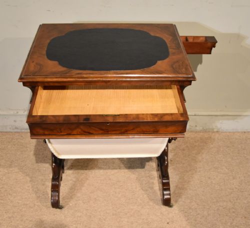 WILLIAM IV FIGURED WALNUT WORK AND READING TABLE - ADDITIONAL PHOTO 5
