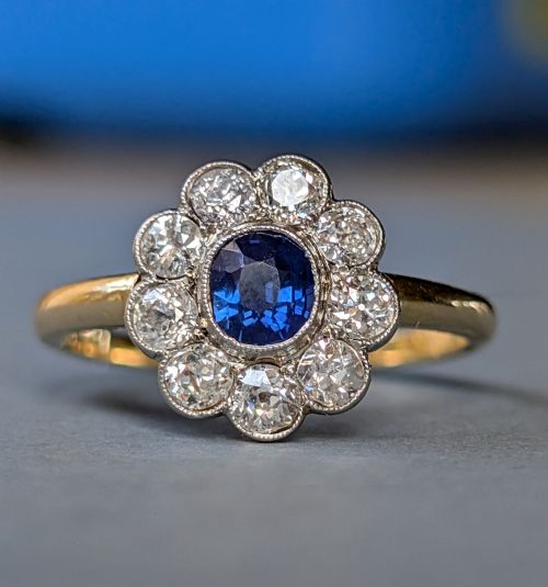 ART DECO 18CT GOLD SAPPHIRE DIAMOND DAISY RING - ADDITIONAL PHOTO 1