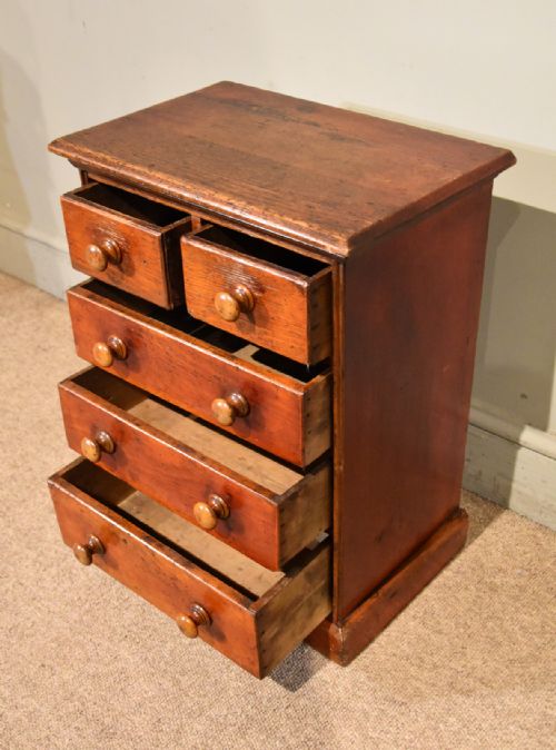 VICTORIAN MINIATURE APPRENTICE PINE CHEST OF DRAWERS - ADDITIONAL PHOTO 4