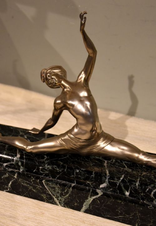 SILVERED BRONZE ART DECO FIGURE SIGNED MORANTE - ADDITIONAL PHOTO 3