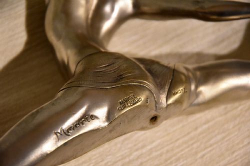 SILVERED BRONZE ART DECO FIGURE SIGNED MORANTE - ADDITIONAL PHOTO 5