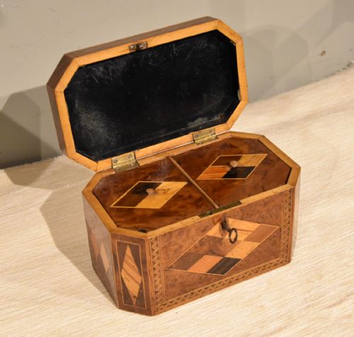 GEORGE III TUNBRIDGE WARE TEA CADDY - ADDITIONAL PHOTO 2