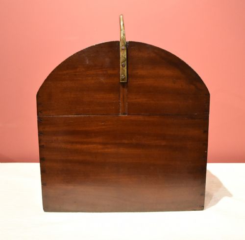 RARE 18TH CENTURY MAHOGANY TWO BOTTLE CARRIER - ADDITIONAL PHOTO 1