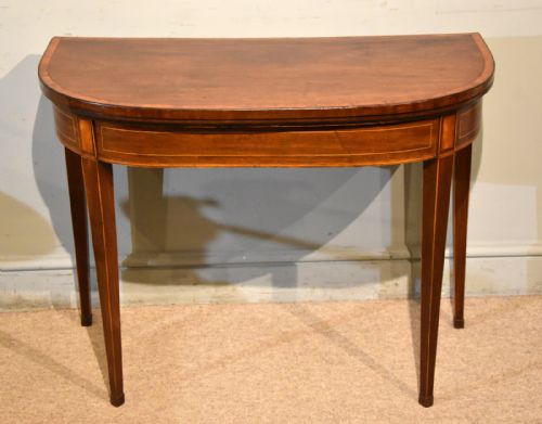 LATE 18TH CENTURY MAHOGANY CARD TABLE - ADDITIONAL PHOTO 2