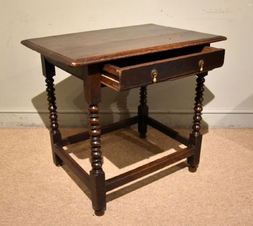 17TH CENTURY CHARLES II PERIOD SIDE OAK SIDE TABLE - ADDITIONAL PHOTO 3