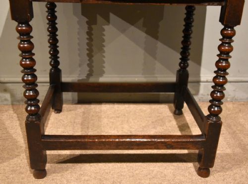 17TH CENTURY CHARLES II PERIOD SIDE OAK SIDE TABLE - ADDITIONAL PHOTO 9