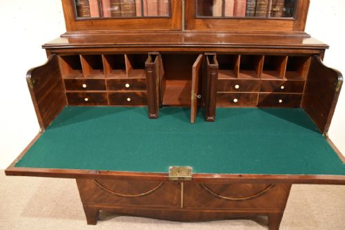 GEORGE III MAHOGANY SECRETAIRE BOOKCASE - ADDITIONAL PHOTO 4