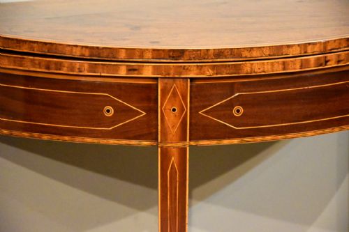 18TH CENTURY MAHOGANY DEMI LUNE TEA TABLE - ADDITIONAL PHOTO 2