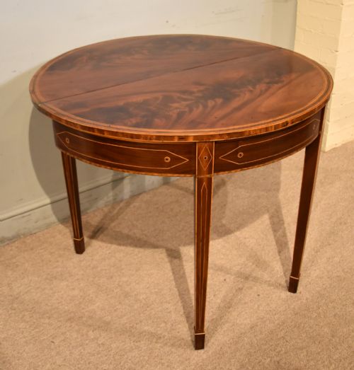 18TH CENTURY MAHOGANY DEMI LUNE TEA TABLE - ADDITIONAL PHOTO 8