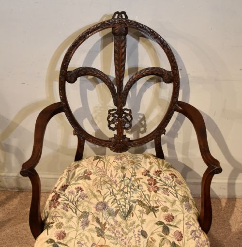 LATE 19TH CENTURY PRICE OF WALES PLUME CARVED ARMCHAIR - ADDITIONAL PHOTO 7