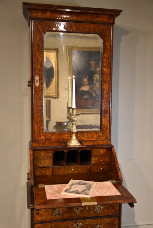 GEORGE I BURR WALNUT BUREAU CABINET - ADDITIONAL PHOTO 3